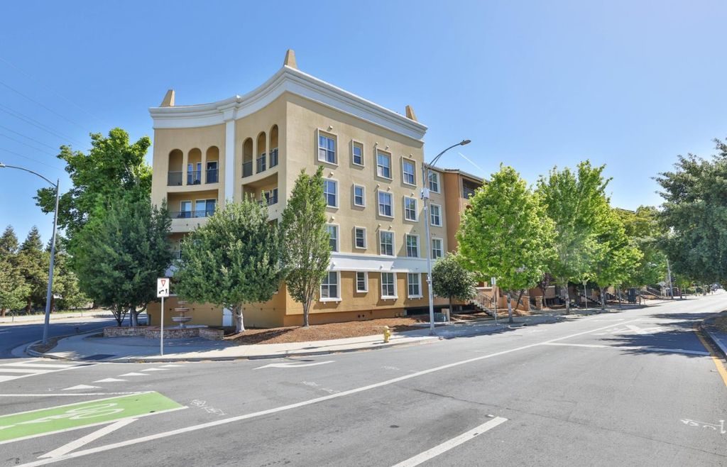 Photo of San Jose, CA 95128 (MLS # ML82048185)