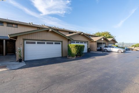 20111 W Ridge Ct Unit 12, Castro Valley, CA 94546 - MLS#: 41093029