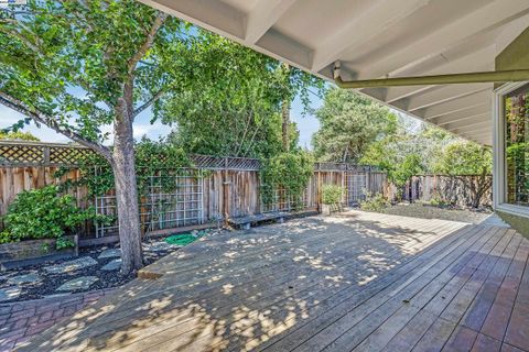 A home in Palo Alto