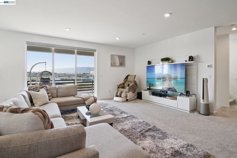 Photo of 5473 Dublin Blvd, Dublin, CA 94568 (MLS # 41126678)