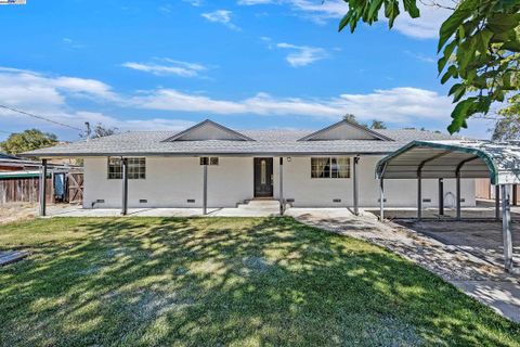 16881 N Midway Rd Tracy CA 95377