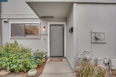 Photo of 1120 Kenwal Rd #C, Concord, CA 94521 (MLS # 41118704)