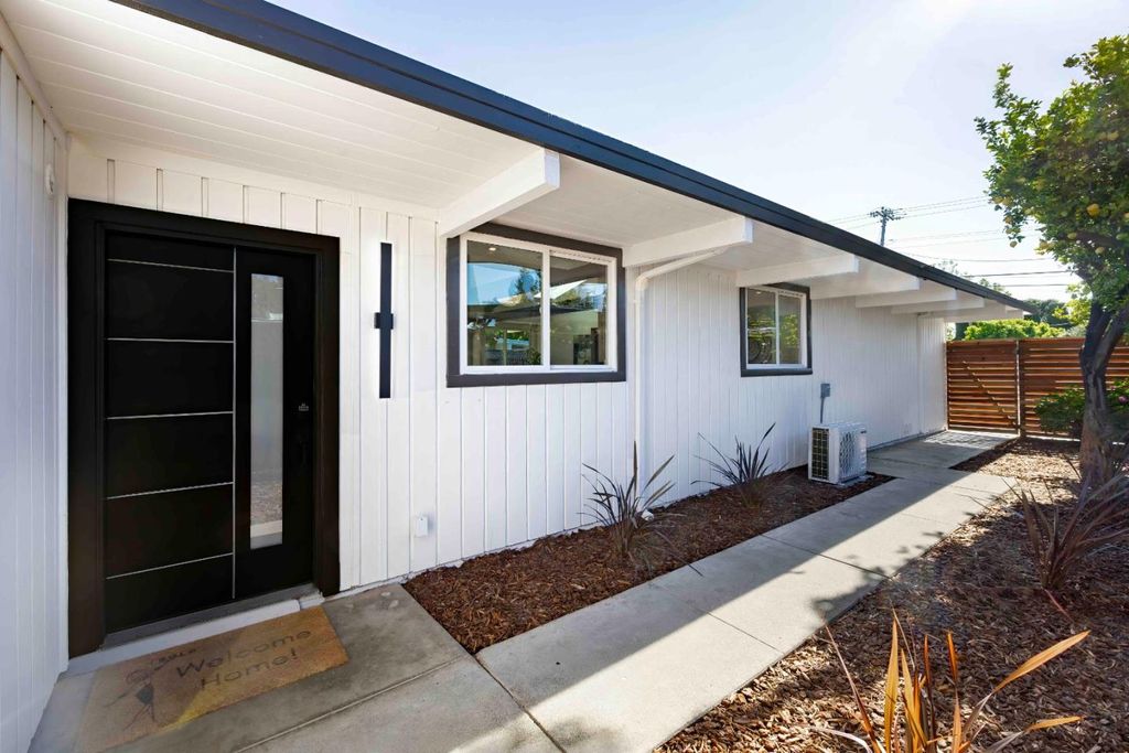 Photo of 880 Goodwin Avenue, San Jose, CA 95128 (MLS # ML82046660)