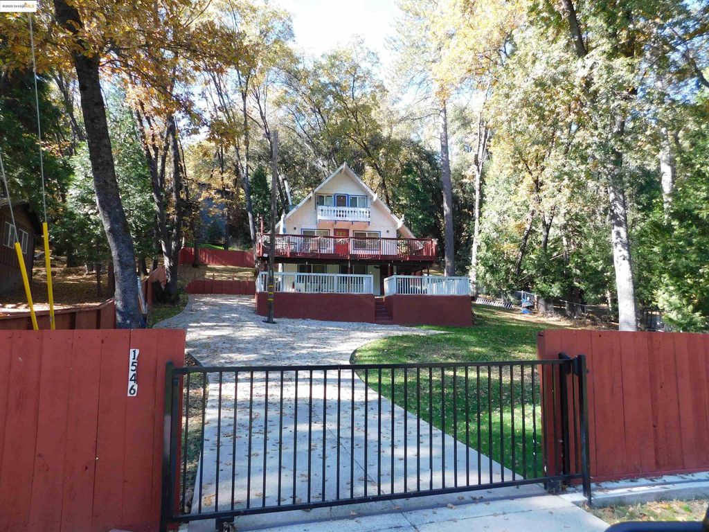 Photo of 21546 Crystal Falls Dr., Sonora, CA 95370 (MLS # 41116275)