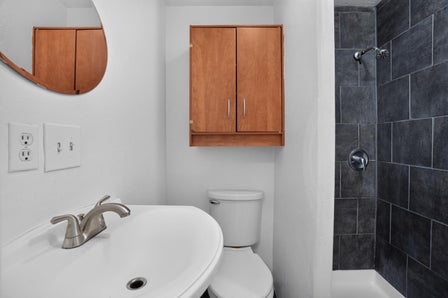 7221 FOREST ST — listing photo 10
