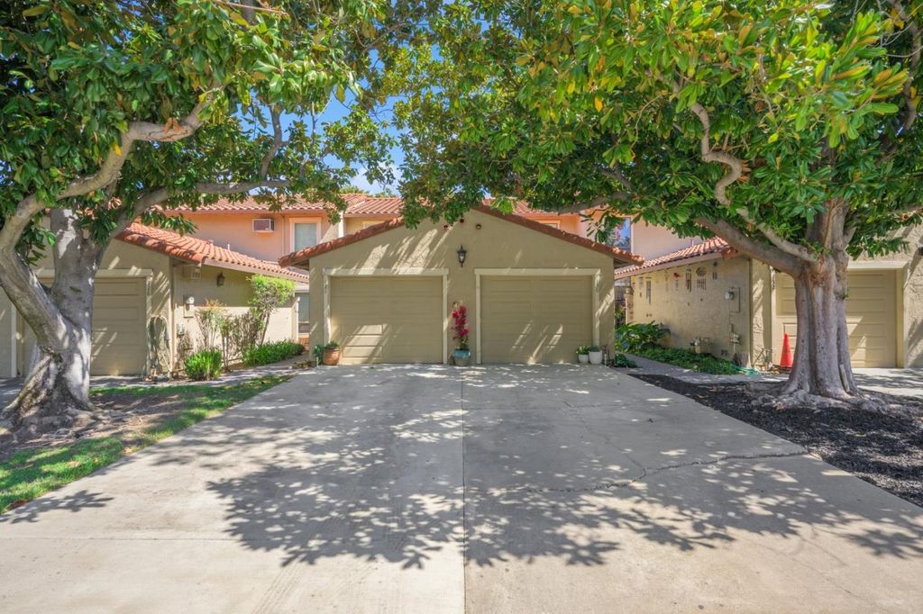 listing image 0