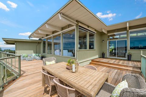 A home in Los Altos Hills