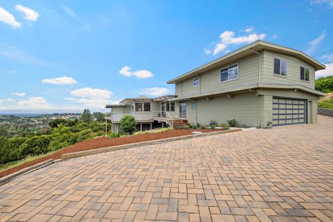 A home in Los Altos Hills