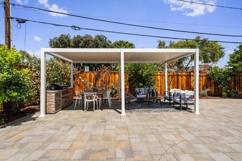 A home in Palo Alto