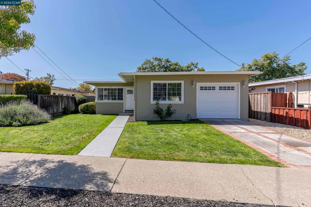 Photo of 5306 Cypress Ave, El Cerrito, CA 94530 (MLS # 41135373)