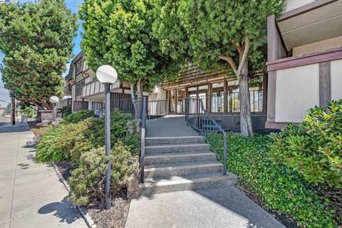 A home in San Leandro