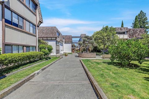 A home in San Leandro