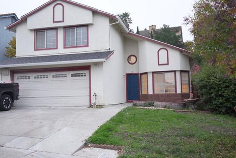 Photo of 136 Olympic Drive, Vallejo, CA 94589 (MLS # ML82028700)