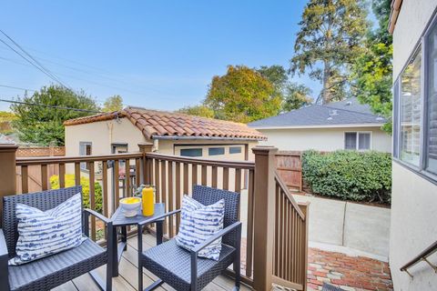 A home in Burlingame