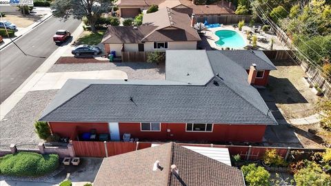 A home in El Sobrante