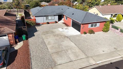 A home in El Sobrante