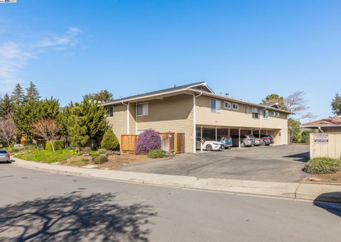 A home in Moraga