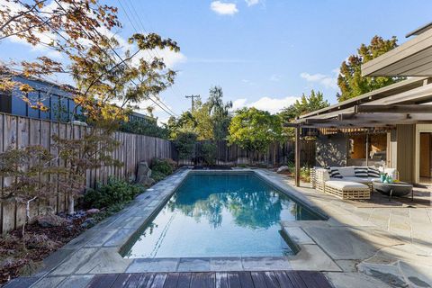 A home in Palo Alto