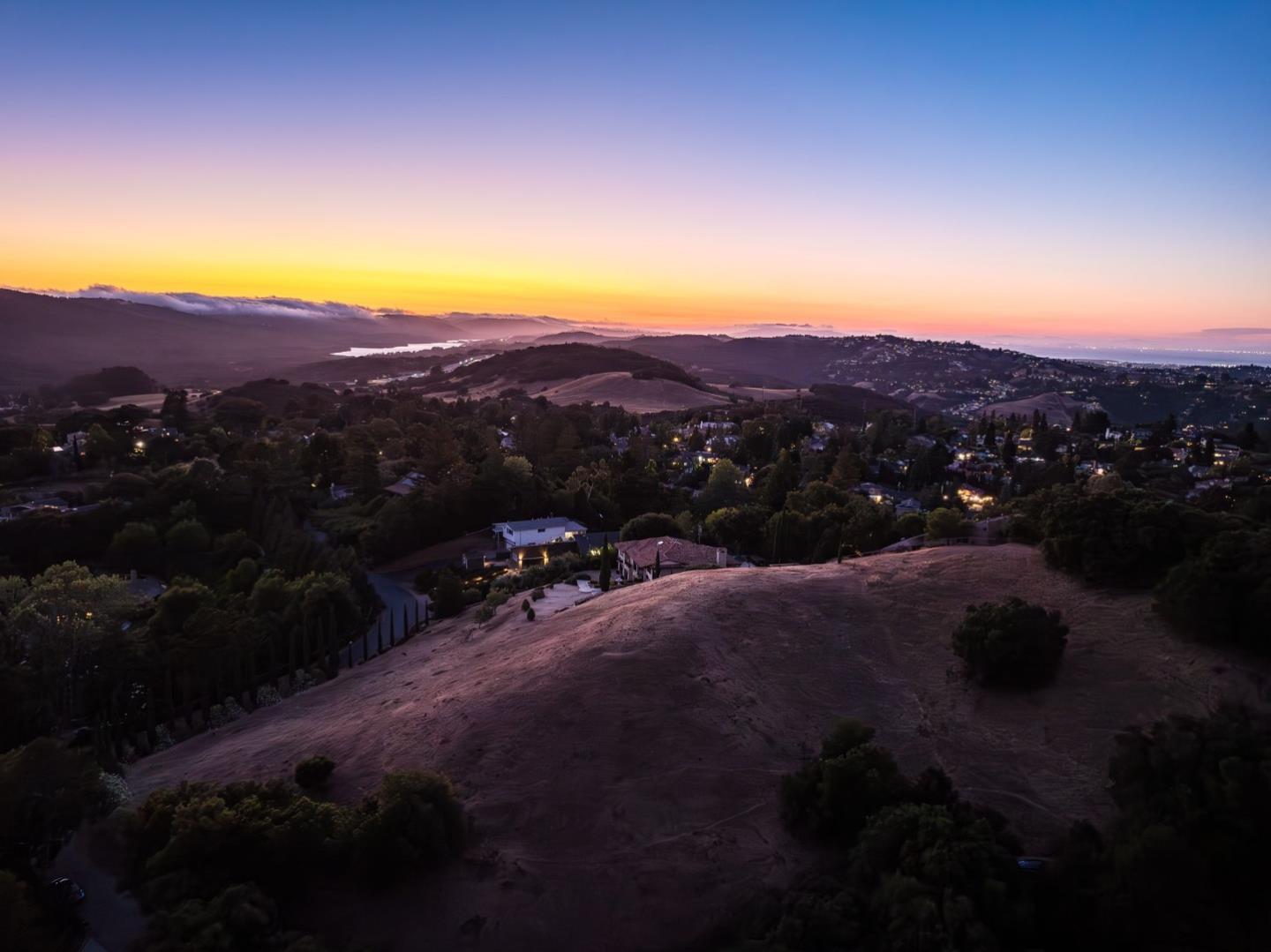 Redwood City, California 94062, United States, ,Land,Active,230341