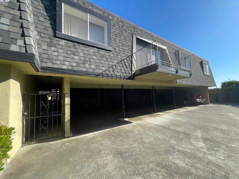 A home in San Leandro