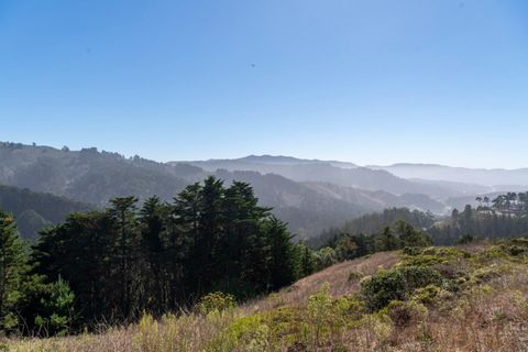 A home in Pacifica