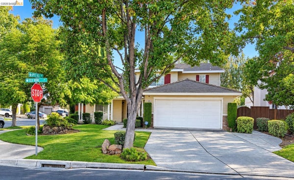 501 RED ROME LN, BRENTWOOD, CA 94513 - Image ac27ac0ea4e7c5983eca4874f0aa8d32/872416015