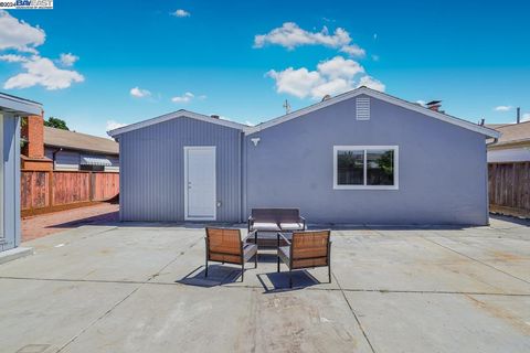 A home in San Leandro