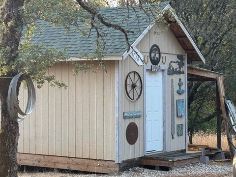 A home in Oregon House