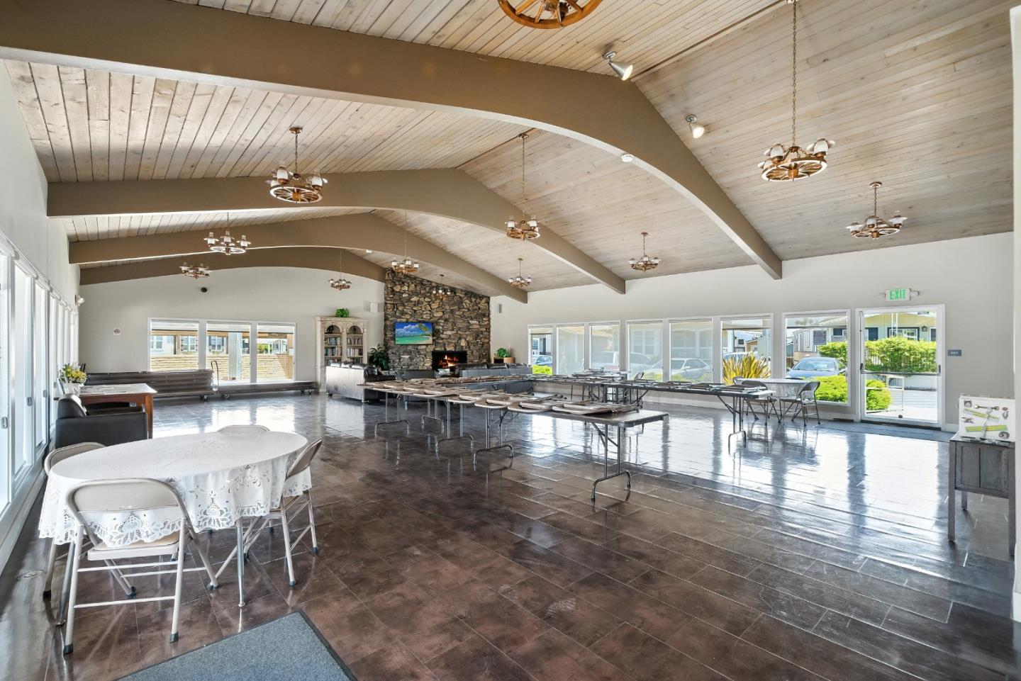 Mountain View, California 94041, United States, 3 Bedrooms Bedrooms, ,2 BathroomsBathrooms,Residential,Active,161151