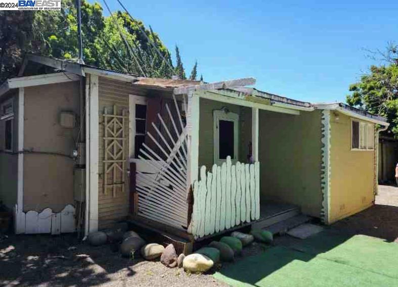 7510 Snow Ave