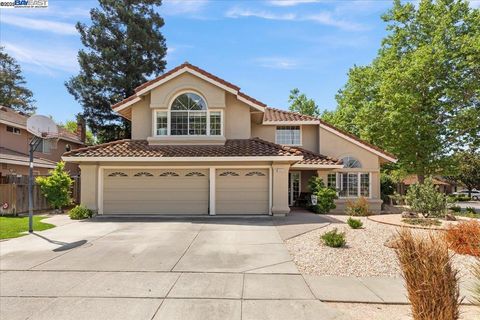3886 Mohr Ave Pleasanton CA 94588