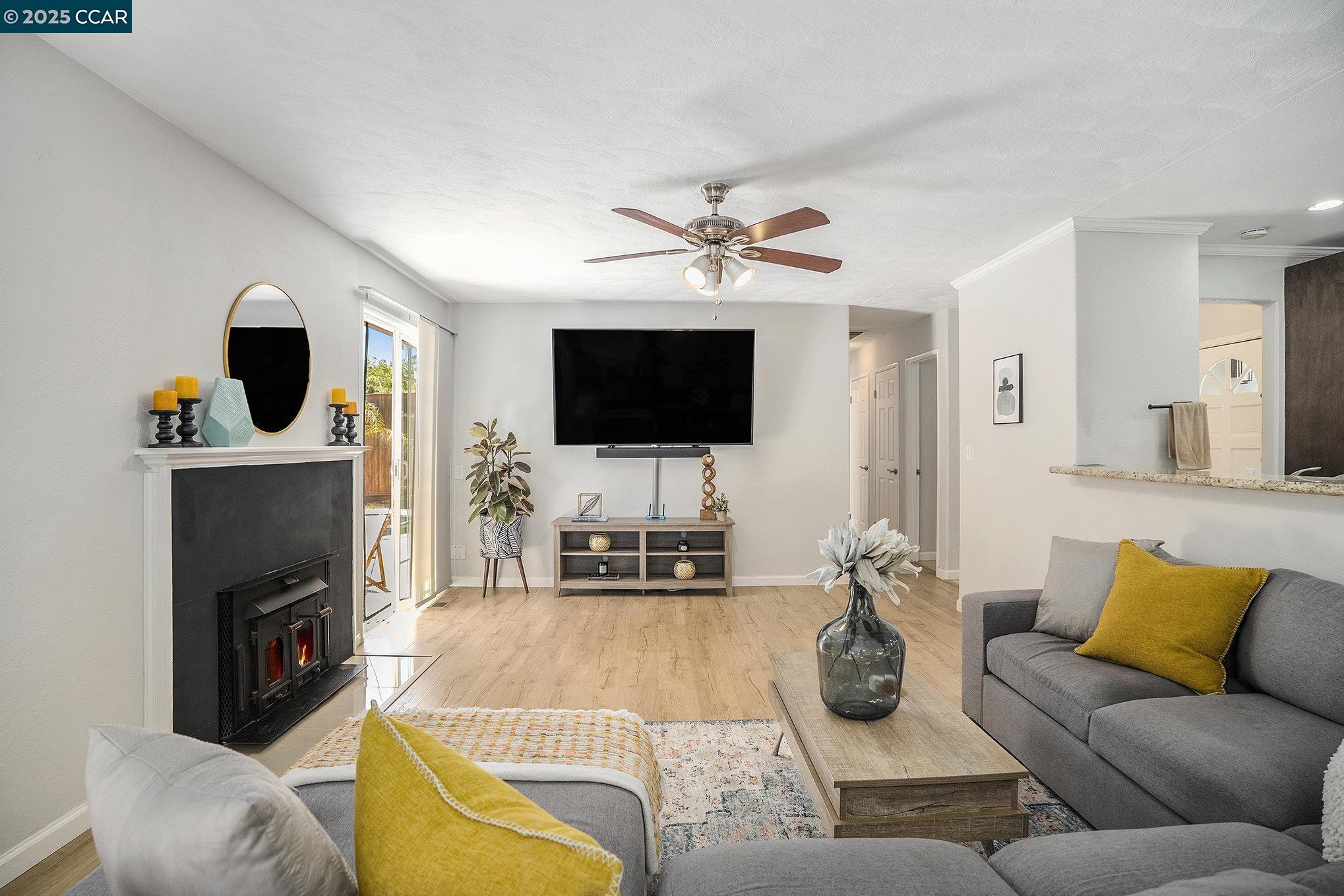 Concord, California 94519, United States, 3 Bedrooms Bedrooms, ,2 BathroomsBathrooms,Residential,Active,184471