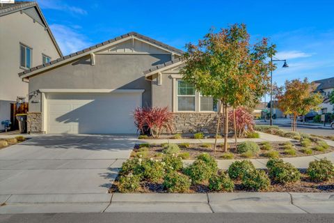 A home in Lathrop