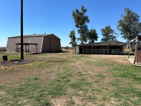 A home in Stevinson