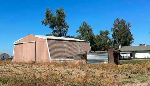 A home in Stevinson