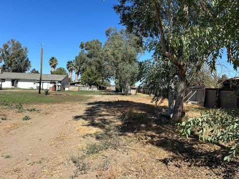 A home in Stevinson