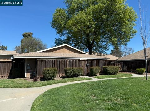 2019 Olivera Rd Unit B, Concord, CA 94520 - MLS#: 41093500