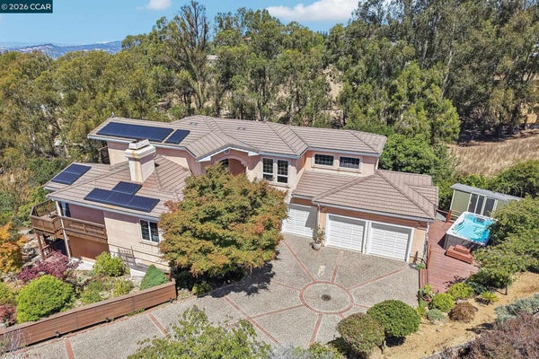 3906 ARBUTUS CT, FAIRVIEW, CA 94542 - Image aebc6aae7c4fb128ec3ce9d24128eded/1629045868