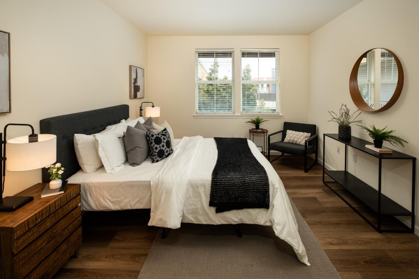 San Jose, California 95126, United States, 3 Bedrooms Bedrooms, ,2 BathroomsBathrooms,Residential,Active,114517