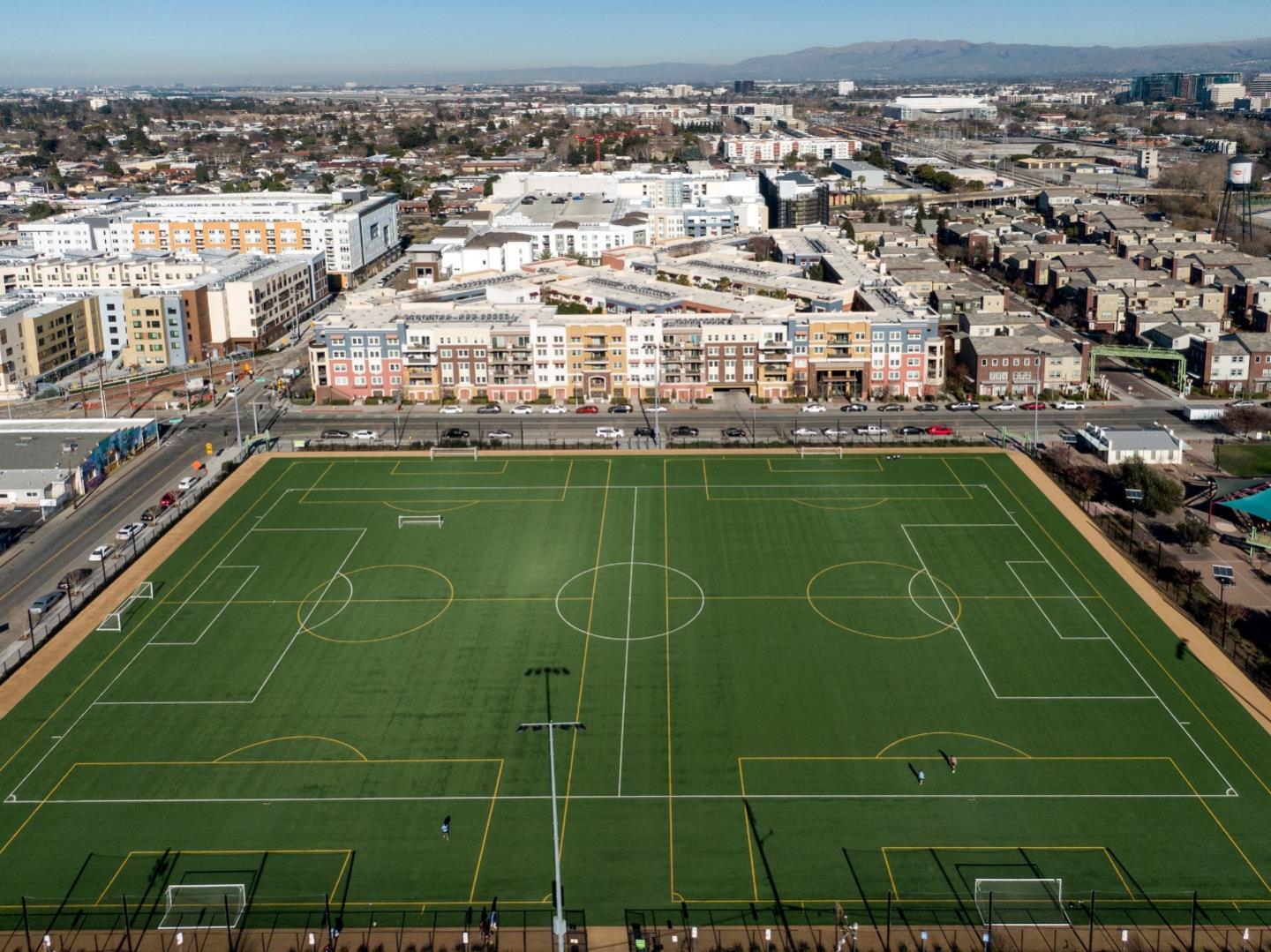 San Jose, California 95126, United States, 3 Bedrooms Bedrooms, ,2 BathroomsBathrooms,Residential,Active,114517