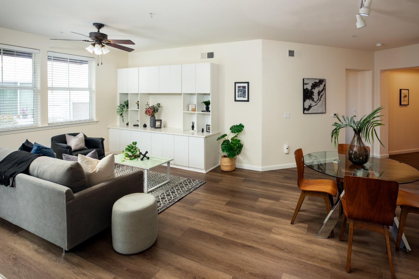 San Jose, California 95126, United States, 3 Bedrooms Bedrooms, ,2 BathroomsBathrooms,Residential,Active,114517