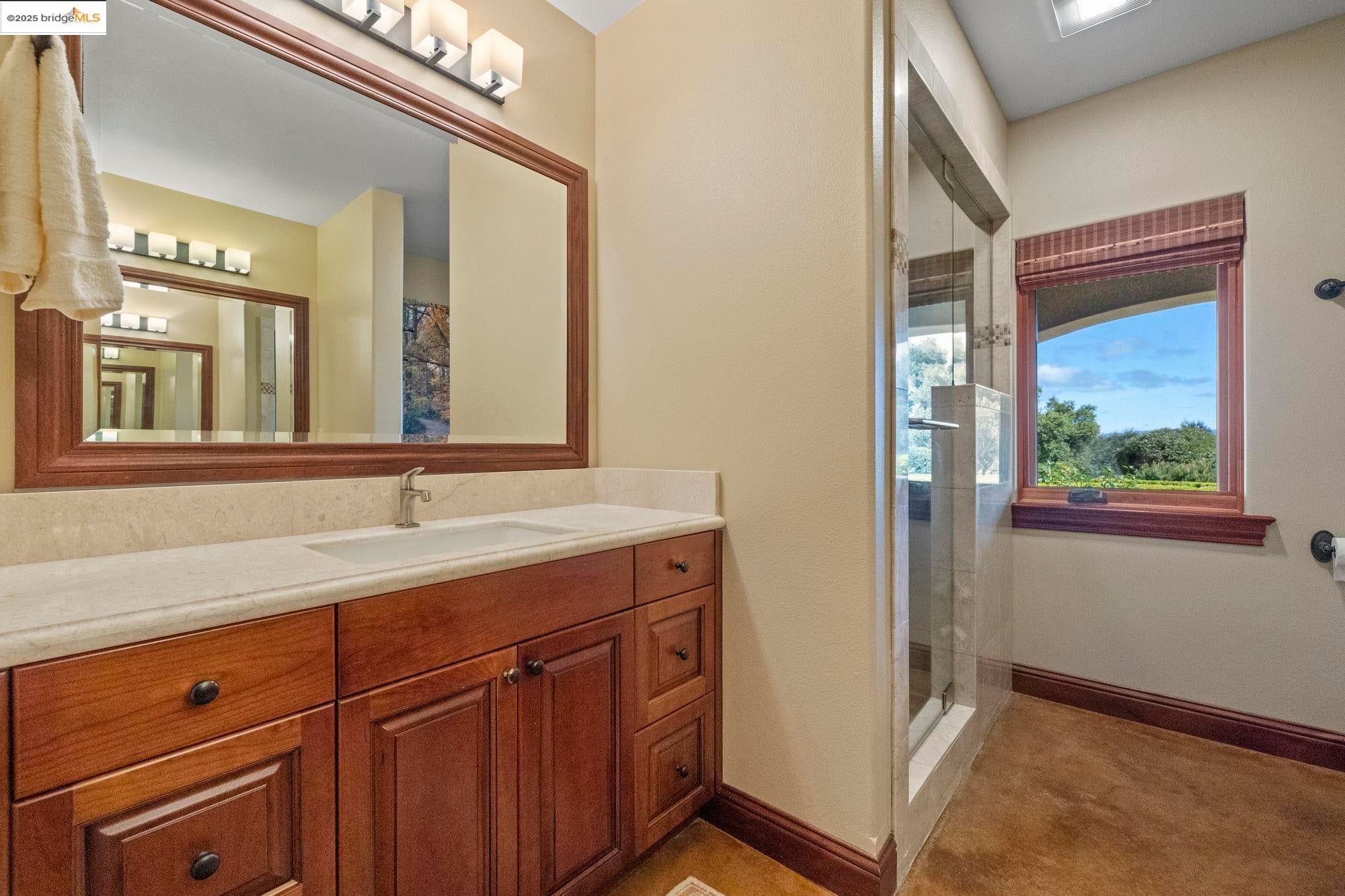 10270 Slate Rim Rd, Sonora, CA, 95370, USA, 3 Bedrooms Bedrooms, ,3 BathroomsBathrooms,Residential,Active,10270 Slate Rim Rd,41111024