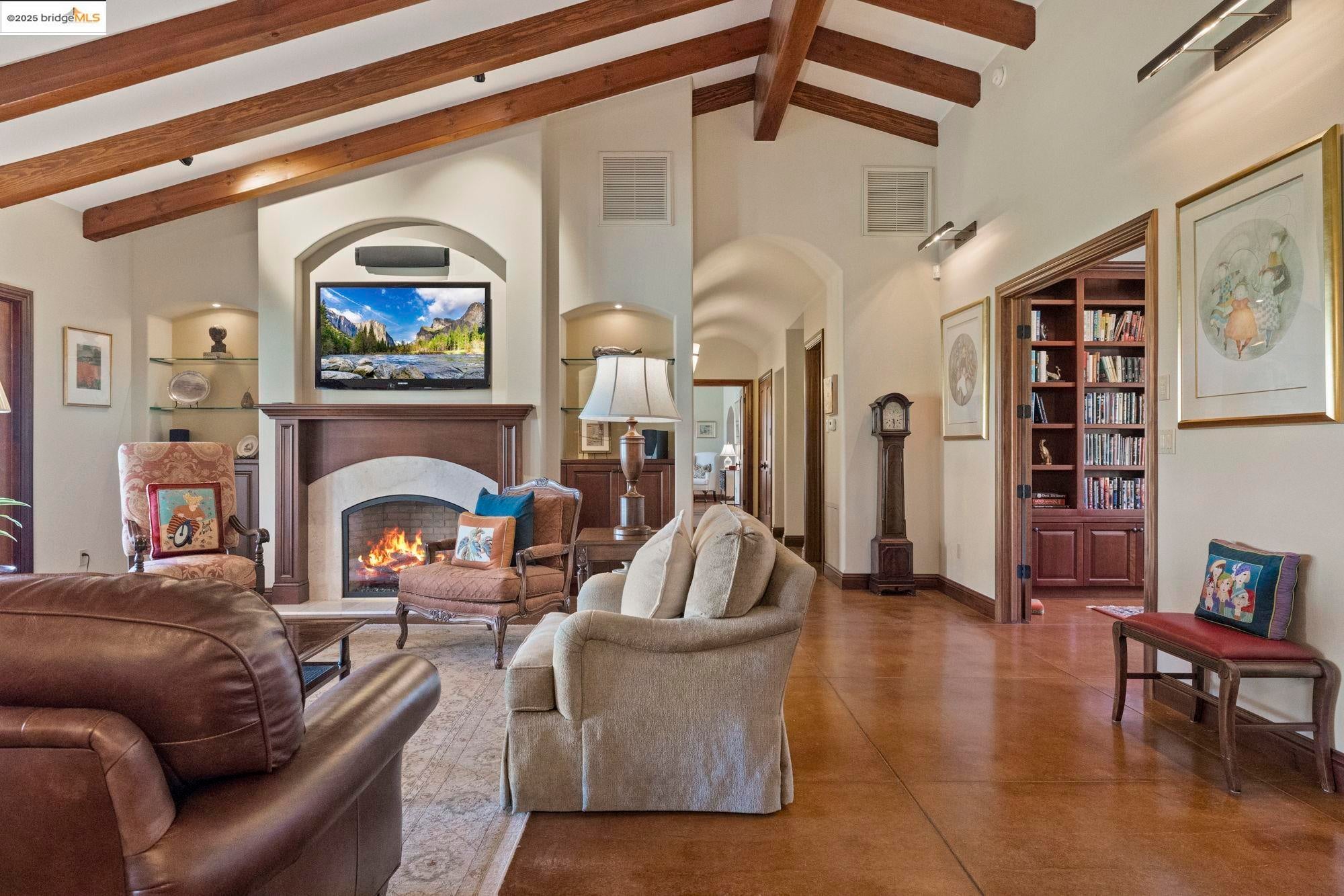 10270 Slate Rim Rd, Sonora, CA, 95370, USA, 3 Bedrooms Bedrooms, ,3 BathroomsBathrooms,Residential,Active,10270 Slate Rim Rd,41111024