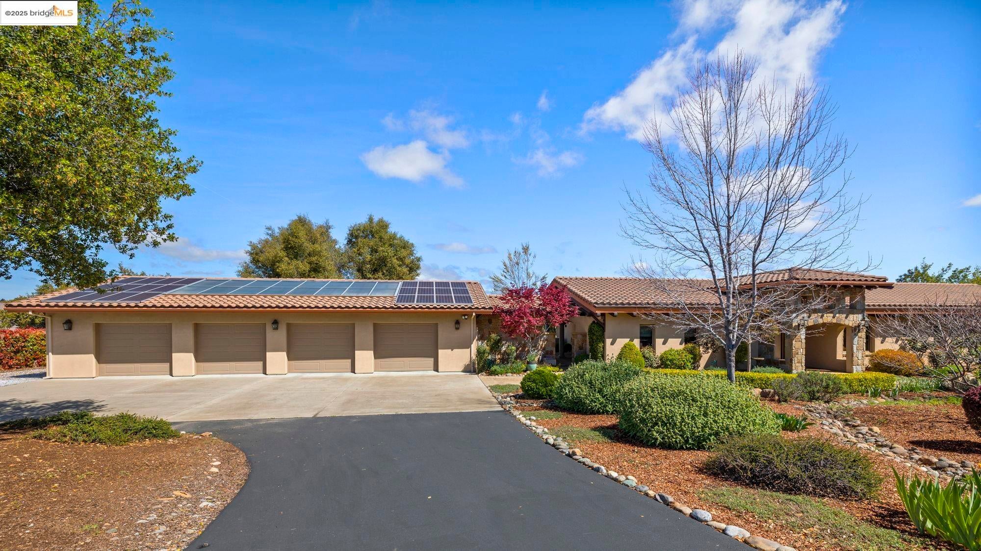 10270 Slate Rim Rd, Sonora, CA, 95370, USA, 3 Bedrooms Bedrooms, ,3 BathroomsBathrooms,Residential,Active,10270 Slate Rim Rd,41111024