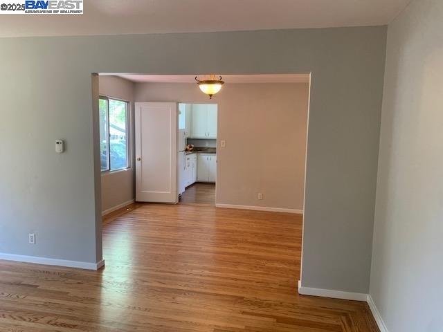 San Leandro, California 94578, United States, 6 Bedrooms Bedrooms, ,Residential,Pending,113502