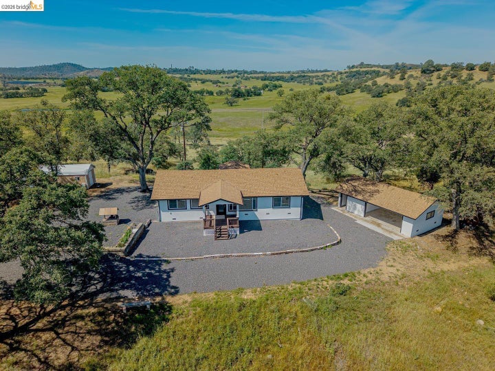 Photo 1 of 39 — 14594 Perricone RD, Jamestown, CA 95327