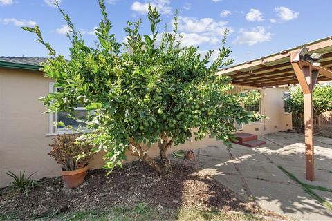 A home in San Leandro