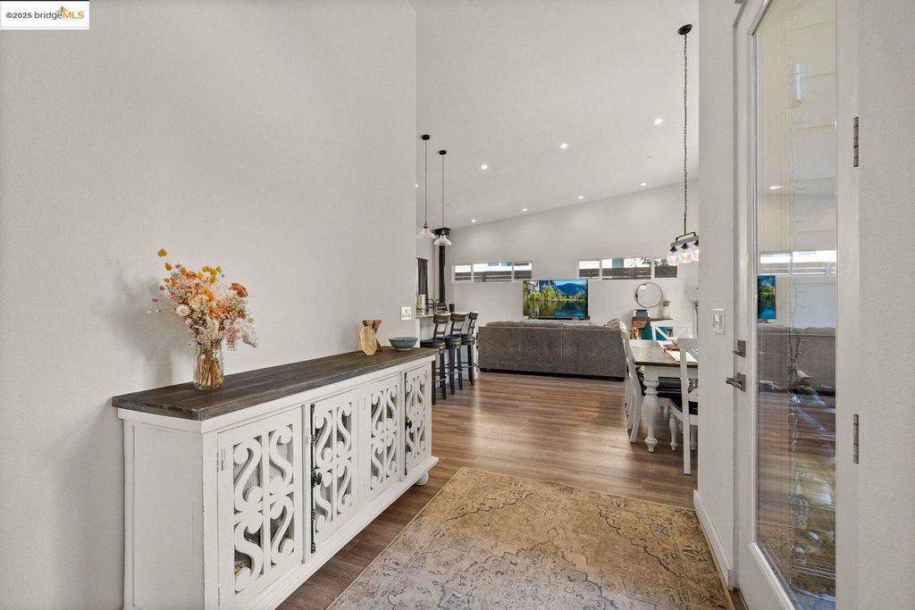 Photo of 18928 Ranch Rd, Jamestown, CA 95327 (MLS # 41116366)