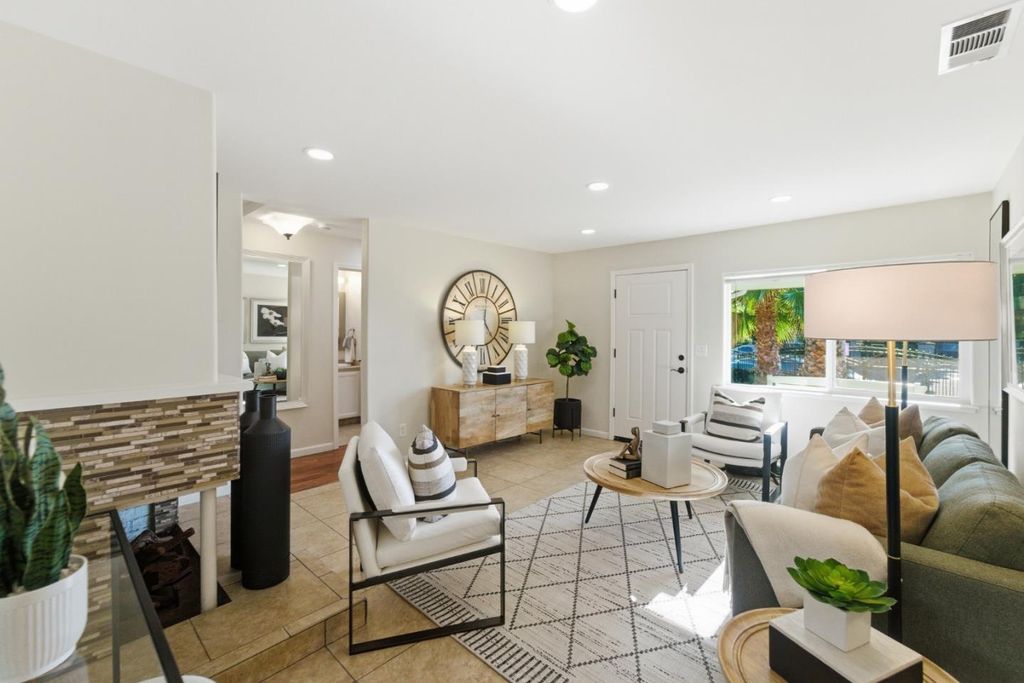 Photo of 10170 Regan Street, San Jose, CA 95127 (MLS # ML82024874)