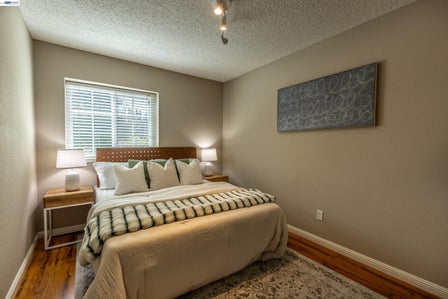 4427 ASHWOOD CMN — listing photo 15